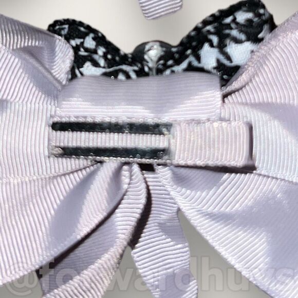 Elephant Wearing Hats Barrett x 2 | Handcrafted Hair Accessories - Picture 5 of 10